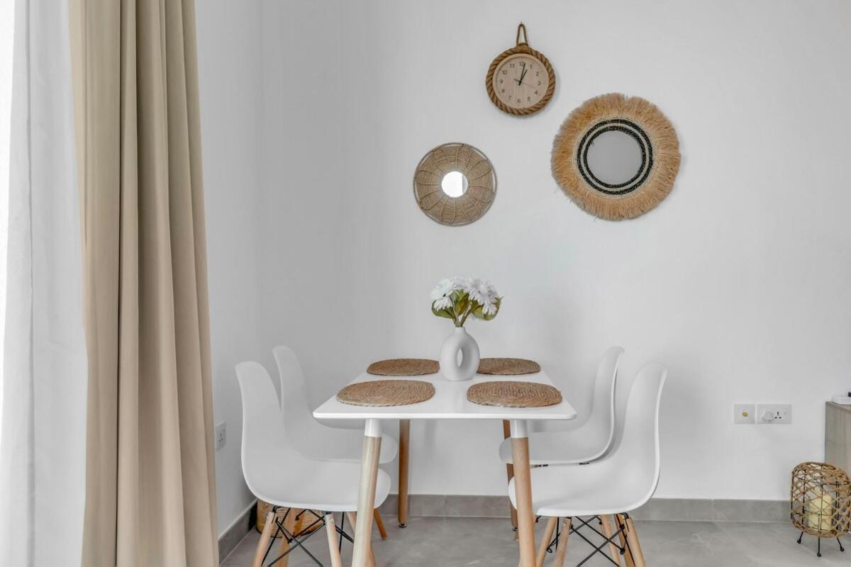 Waves - Rustic Chic 1 Bedroom Retreat In Vibrant Jvc Appartement Dubaï