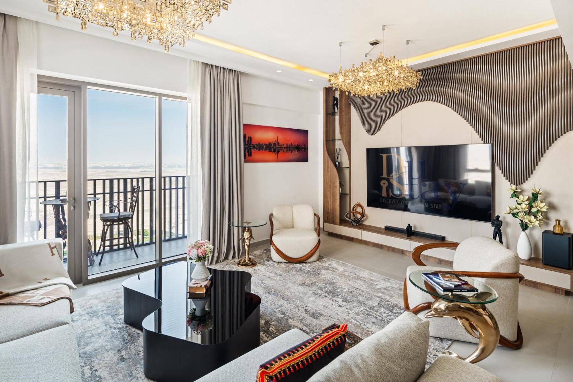 Skyline Vista 3-bedroom Haven With Lagoon Retreat Dubaï