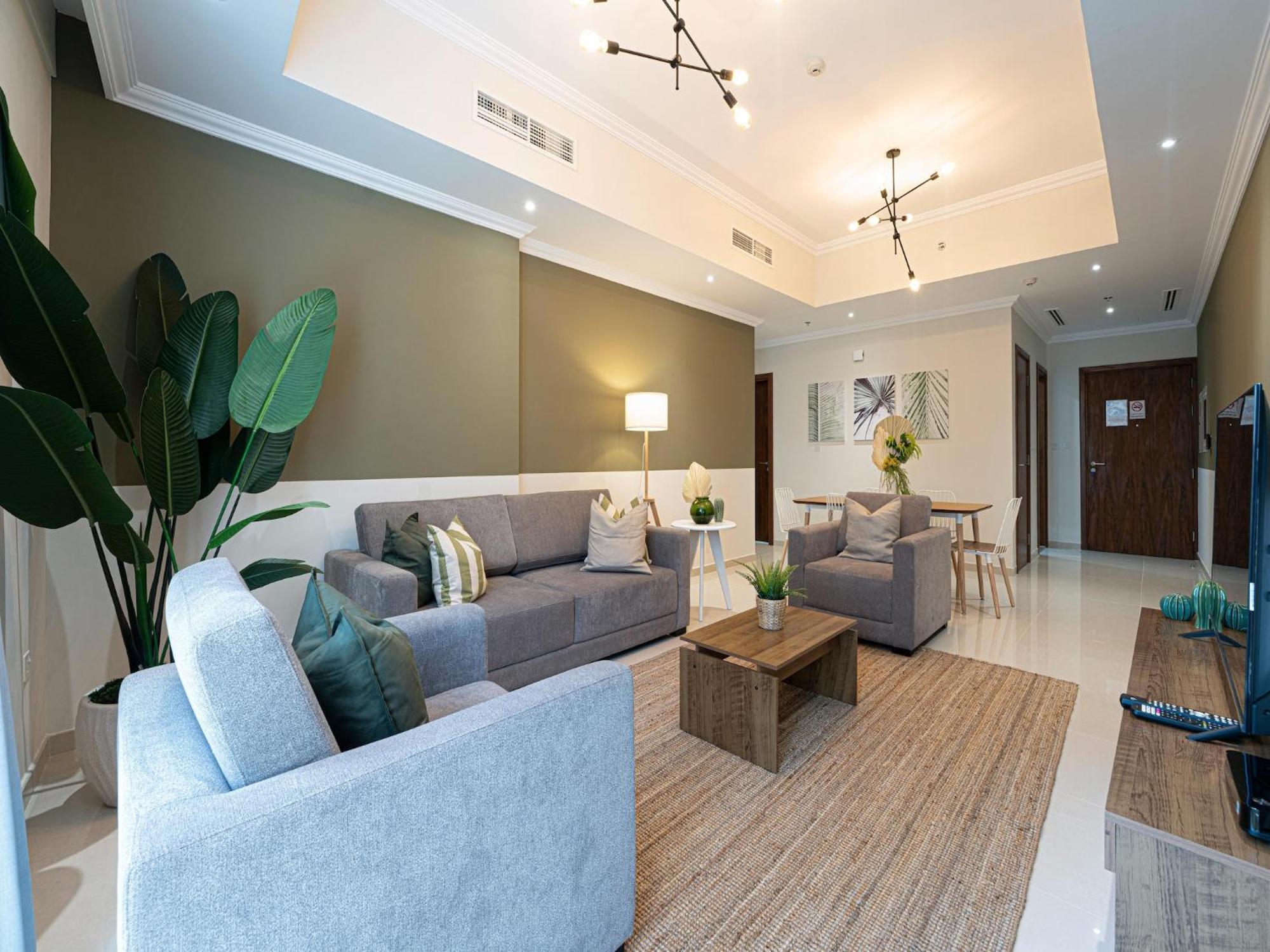 Apartment Luxe Near Mall Burj Khalifa Pool Gym Parking *