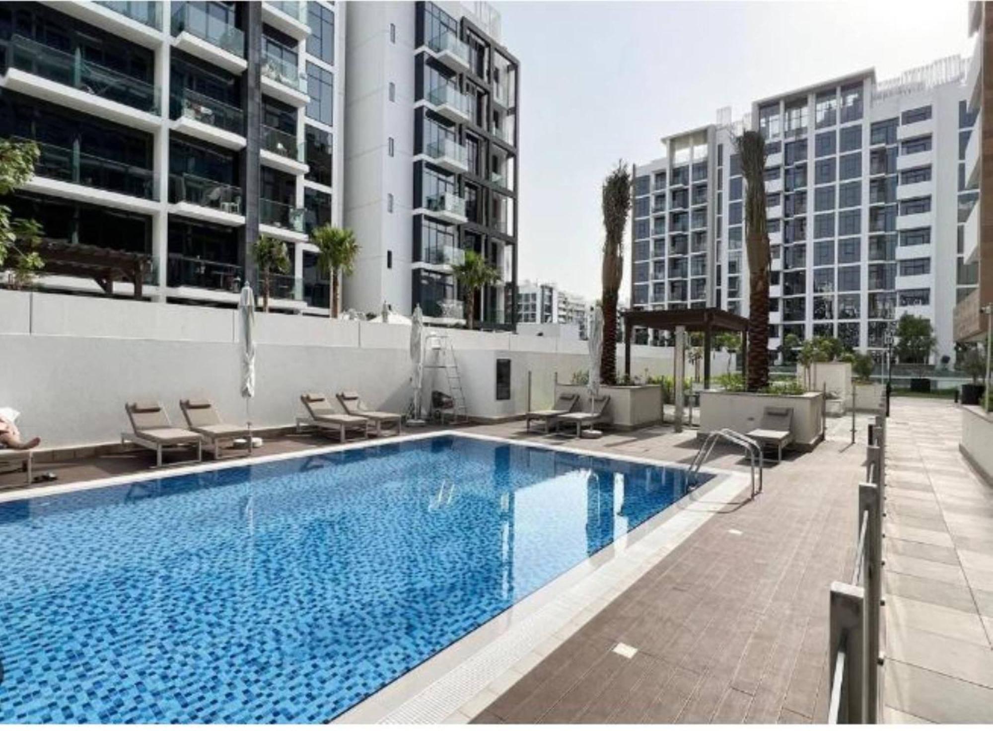 Luxurious 1br Living In Azizi Riviera 39 Apartamento *