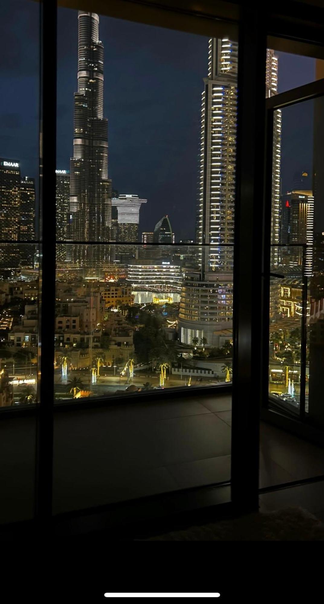 Burj Royale Lux 2-bedroom With The Burj Khalifa View *