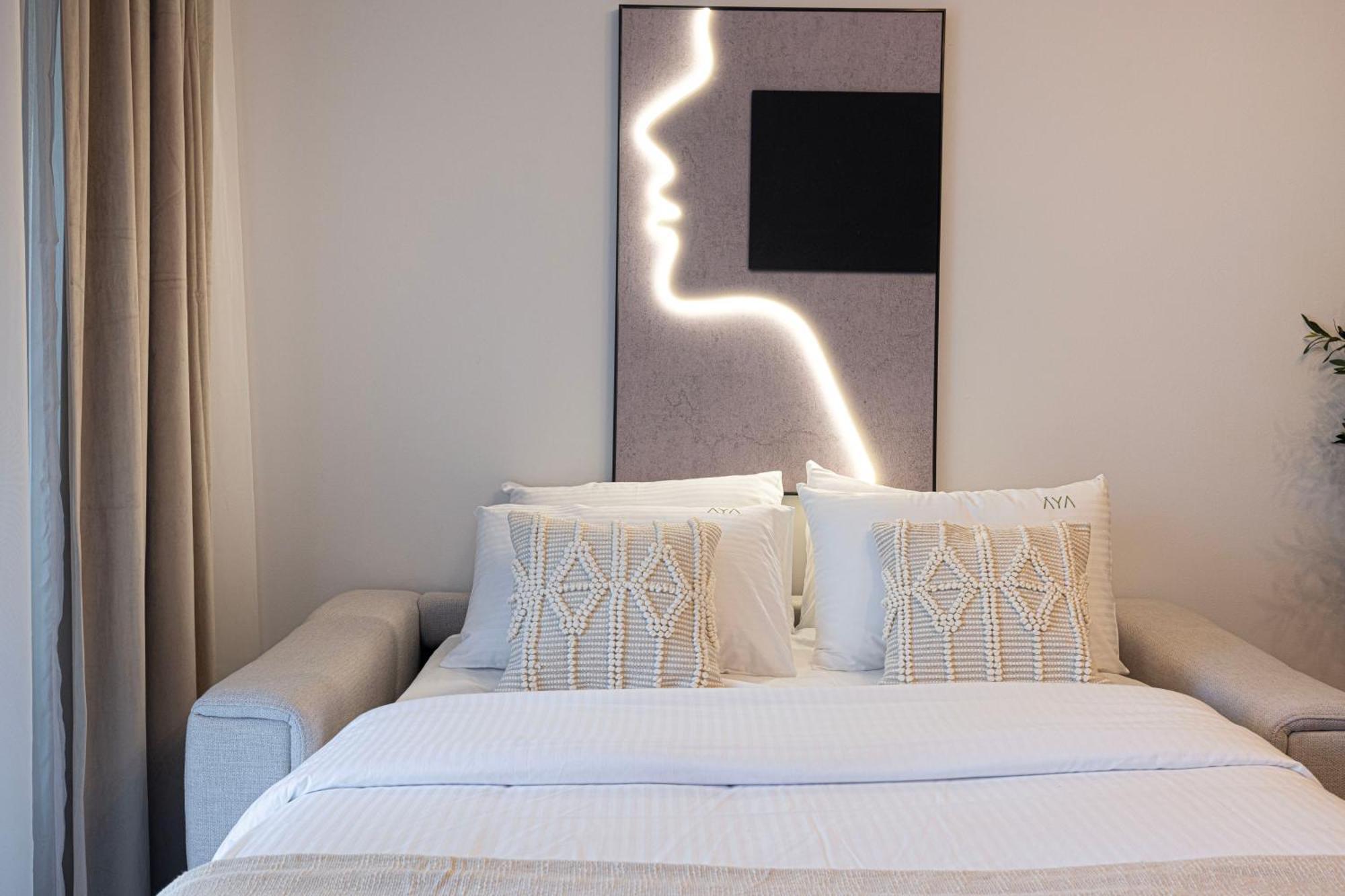 Luxury 2br In Downtown Burj Khalifa View Walk To Mall By Aya Boutique Appartement Dubaï