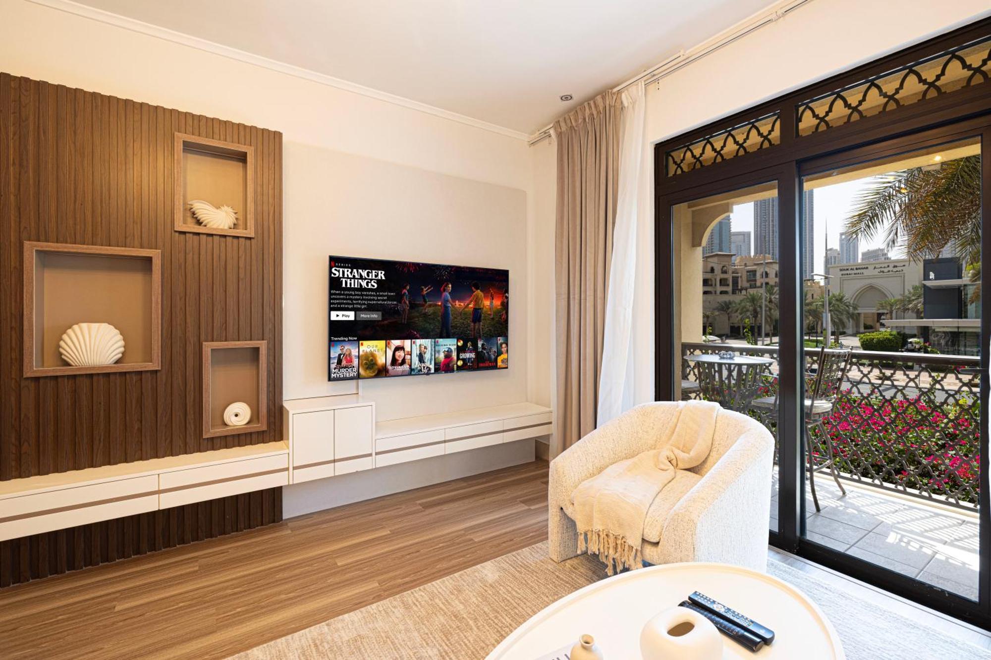 Luxury 2br In Downtown Burj Khalifa View Walk To Mall By Aya Boutique * Dubaï