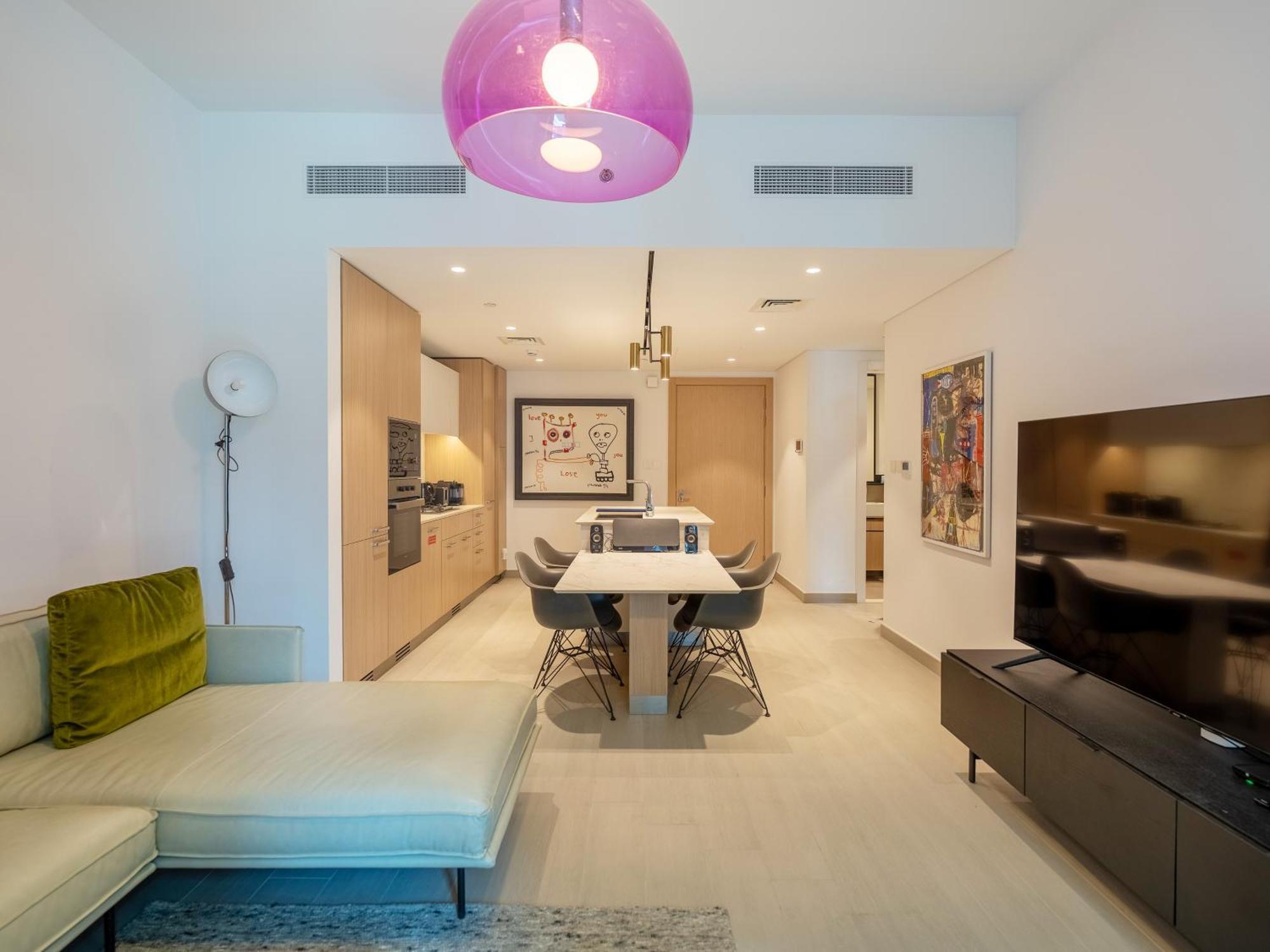 Aesthetic 1br-unit At Berkeley Palace