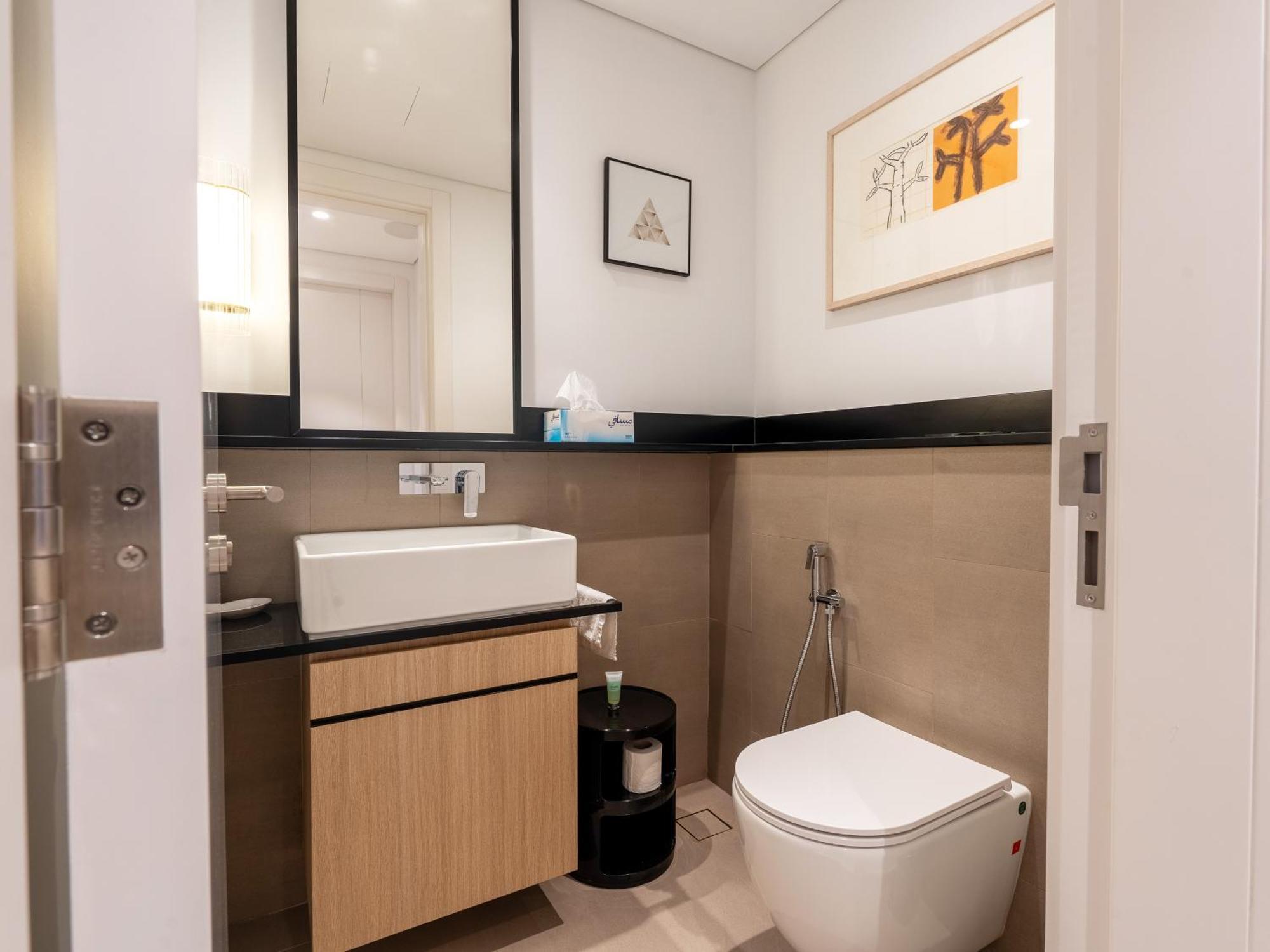 Aesthetic 1br-unit At Berkeley Palace