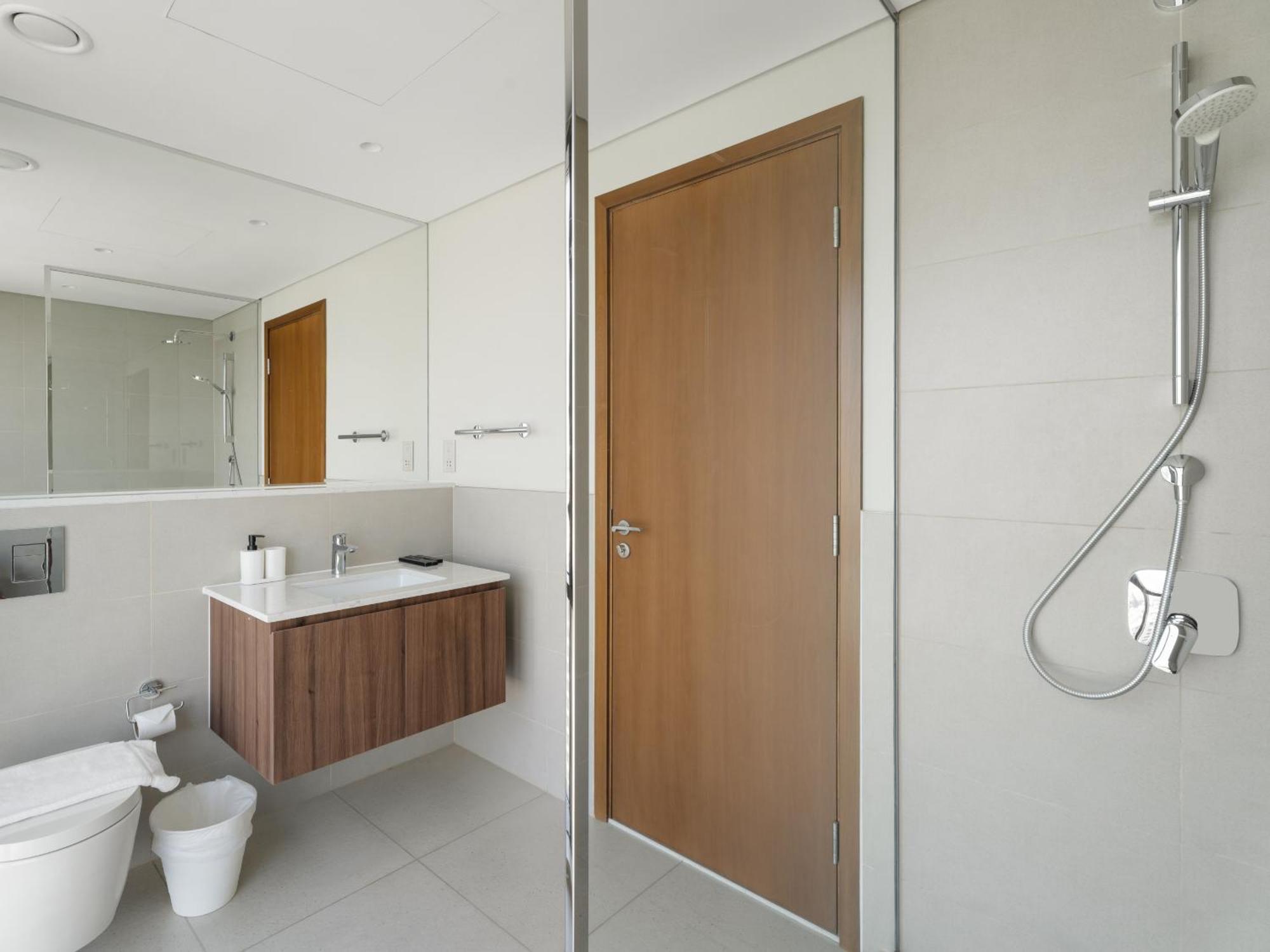 Vida Vista - Luxury 2br Sofa Bed Retreat-19 * Dubaï