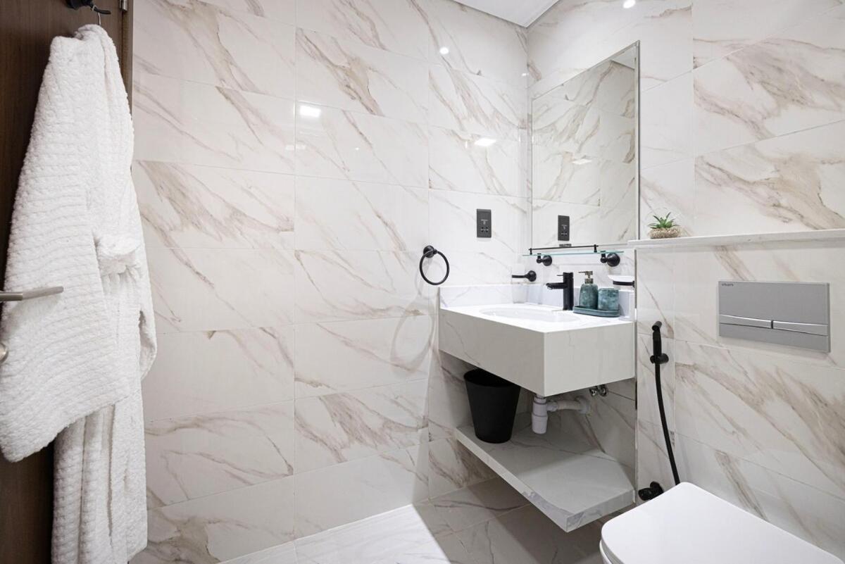 Сasa de vacaciones Crowned Luxe 2bed Jvc *