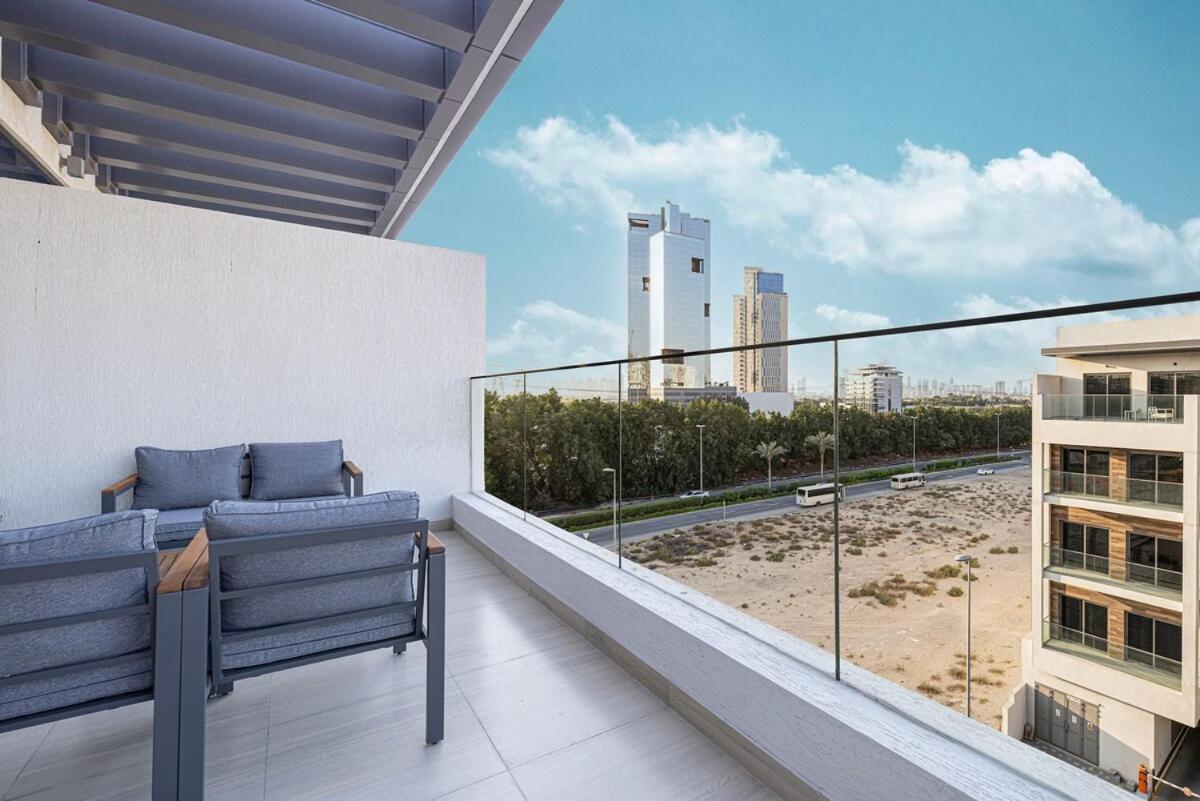 Crowned Luxe 2bed Jvc Сasa de vacaciones