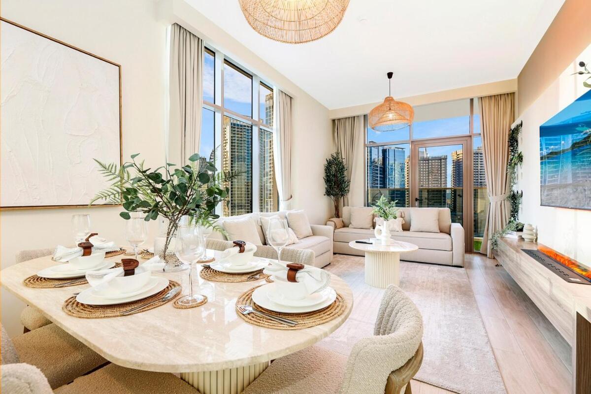 Apartamento First Class 2br Sleek Urban Oasis Dubái