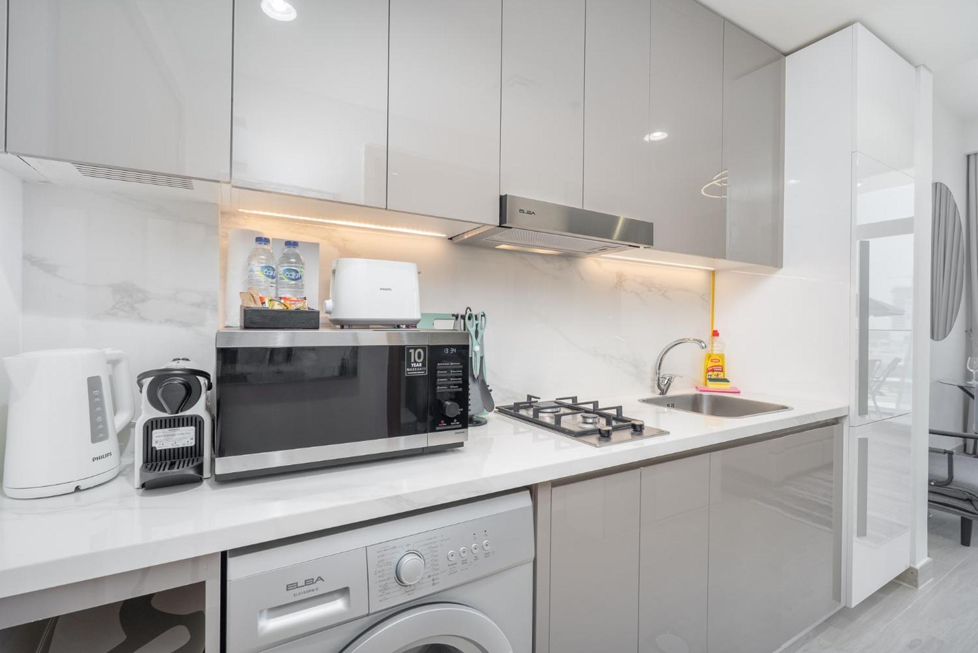 Appartement Chic And Comfortable Near Downtown And Canal Dubaï