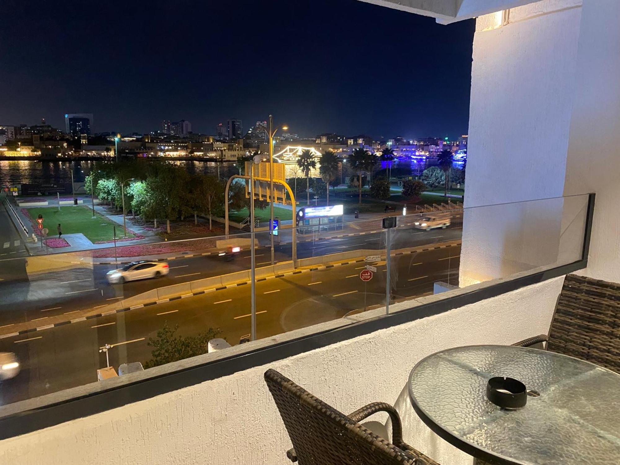 Appartement Wow Amazing Burjkhalifa,sea,sunset,ship,park View,2bhk Furnished Apartment-airport,metro,mall,golf,bus,park Near - Flat 807