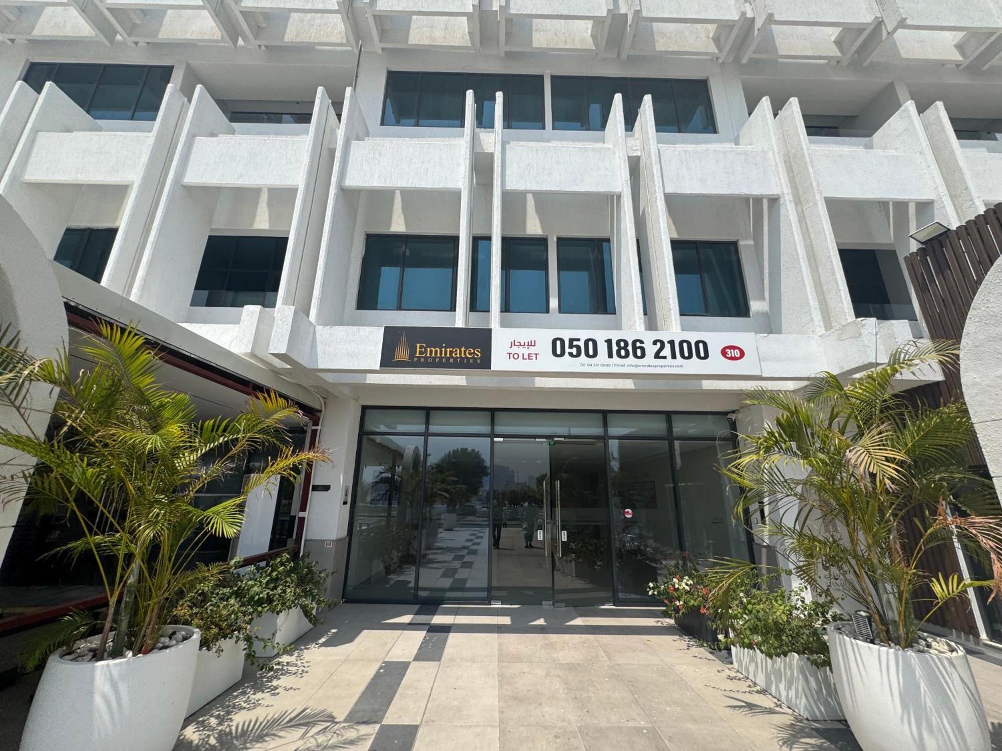 Apartment Wow Amazing Burjkhalifa,sea,sunset,ship,park View,2bhk Furnished Apartment-airport,metro,mall,golf,bus,park Near - Flat 807 *