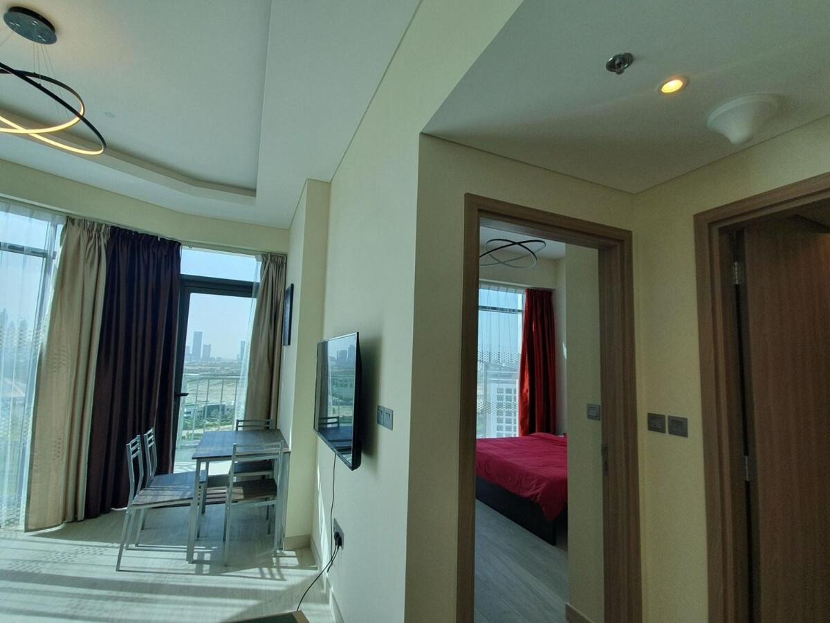 Skyline & Creek View - Homeyvillas Appartement