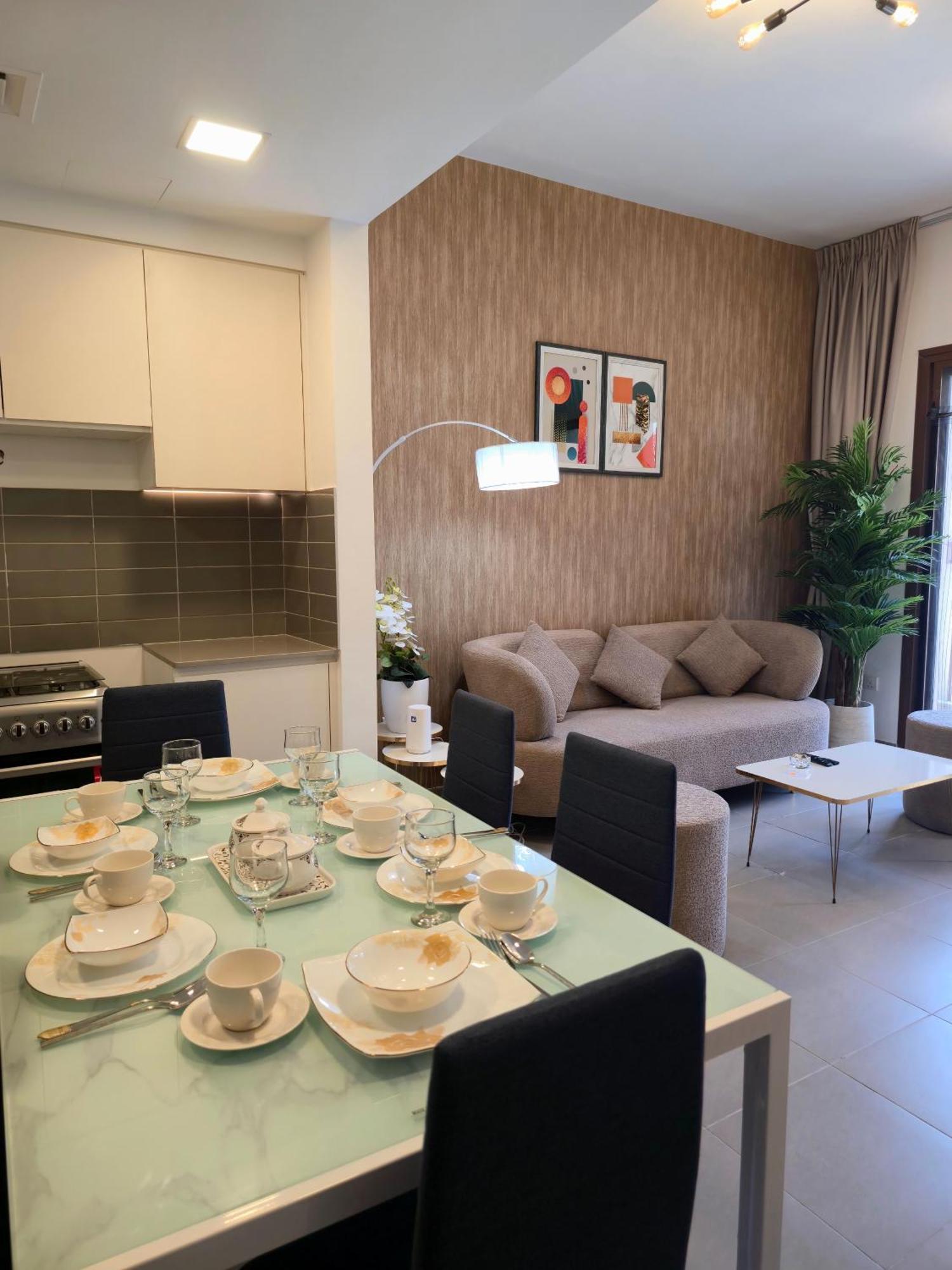 Appartement Bareez Bliss Retreat Elegant 2br With Balcony, Pool & Park View *
