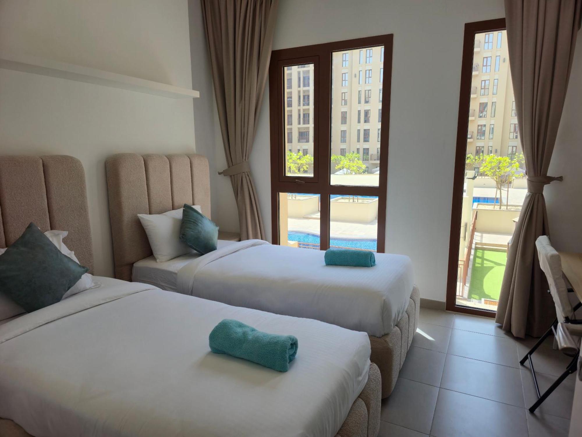Appartement Bareez Bliss Retreat Elegant 2br With Balcony, Pool & Park View