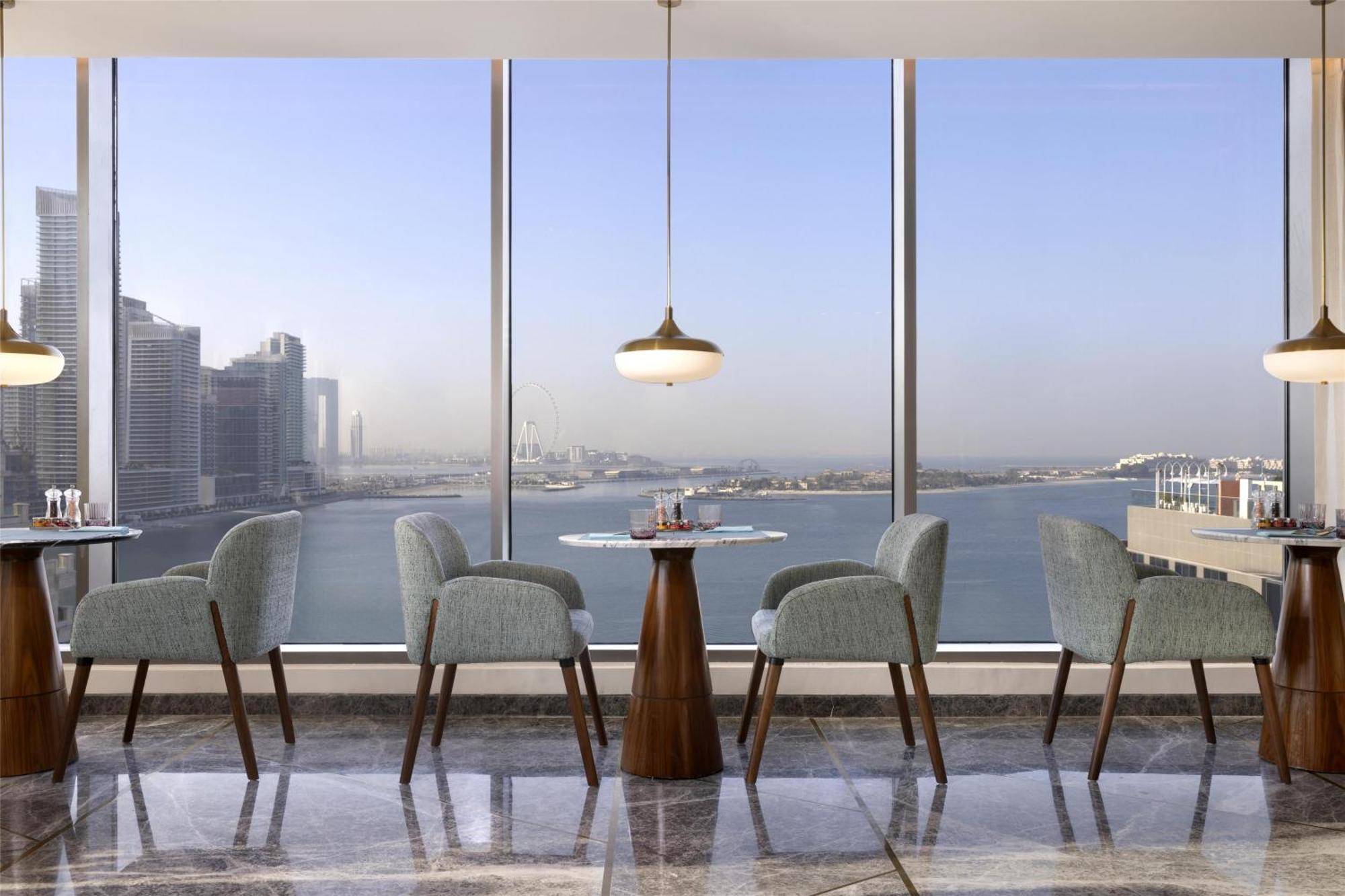 Hotel Tumbi West Palm Dubai,tapestry Collection Hilton Dubai