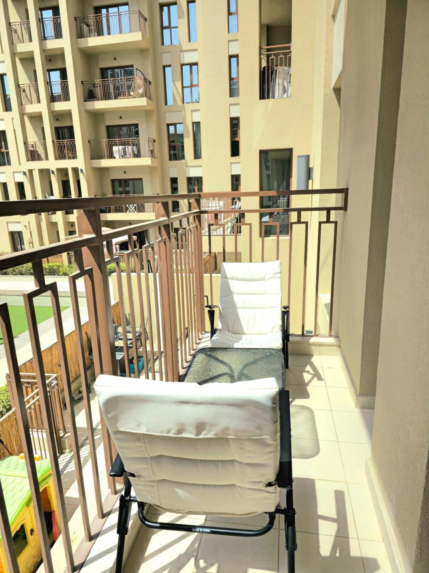 Appartement Bareez Bliss Retreat Elegant 2br With Balcony, Pool & Park View
