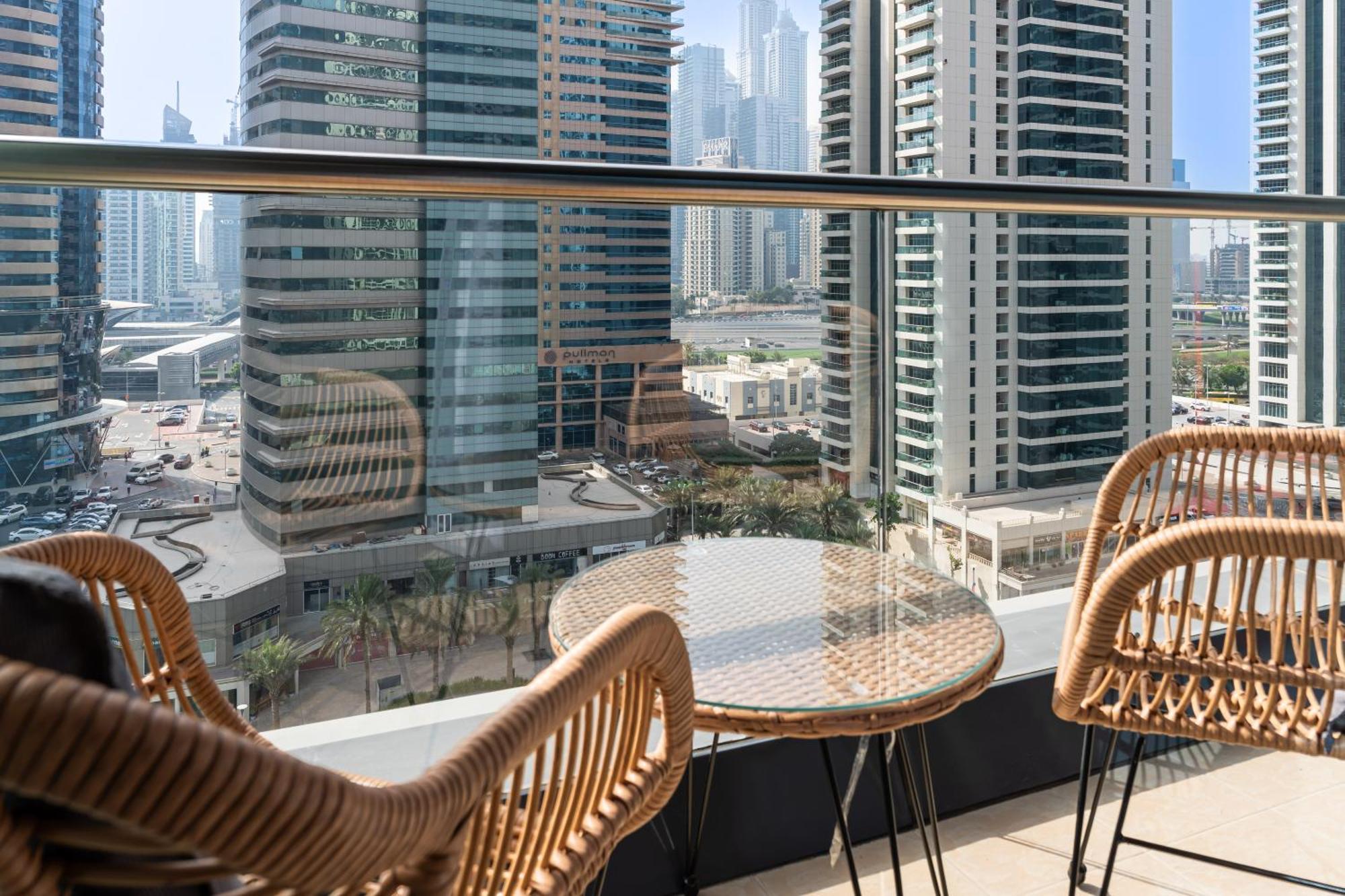 Upscale In Goldcrest Views
