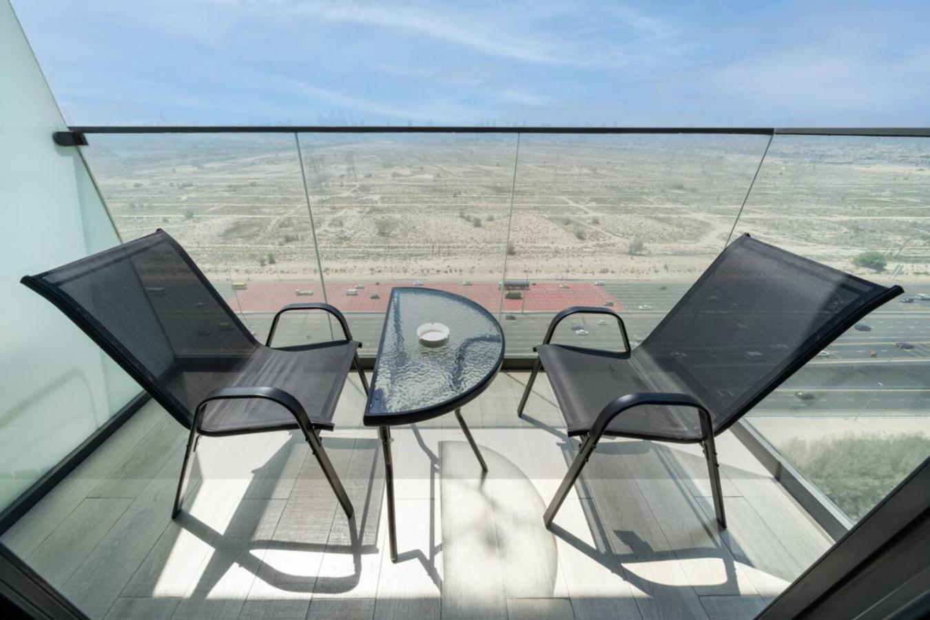 Luxury Jvc In A Great Location *