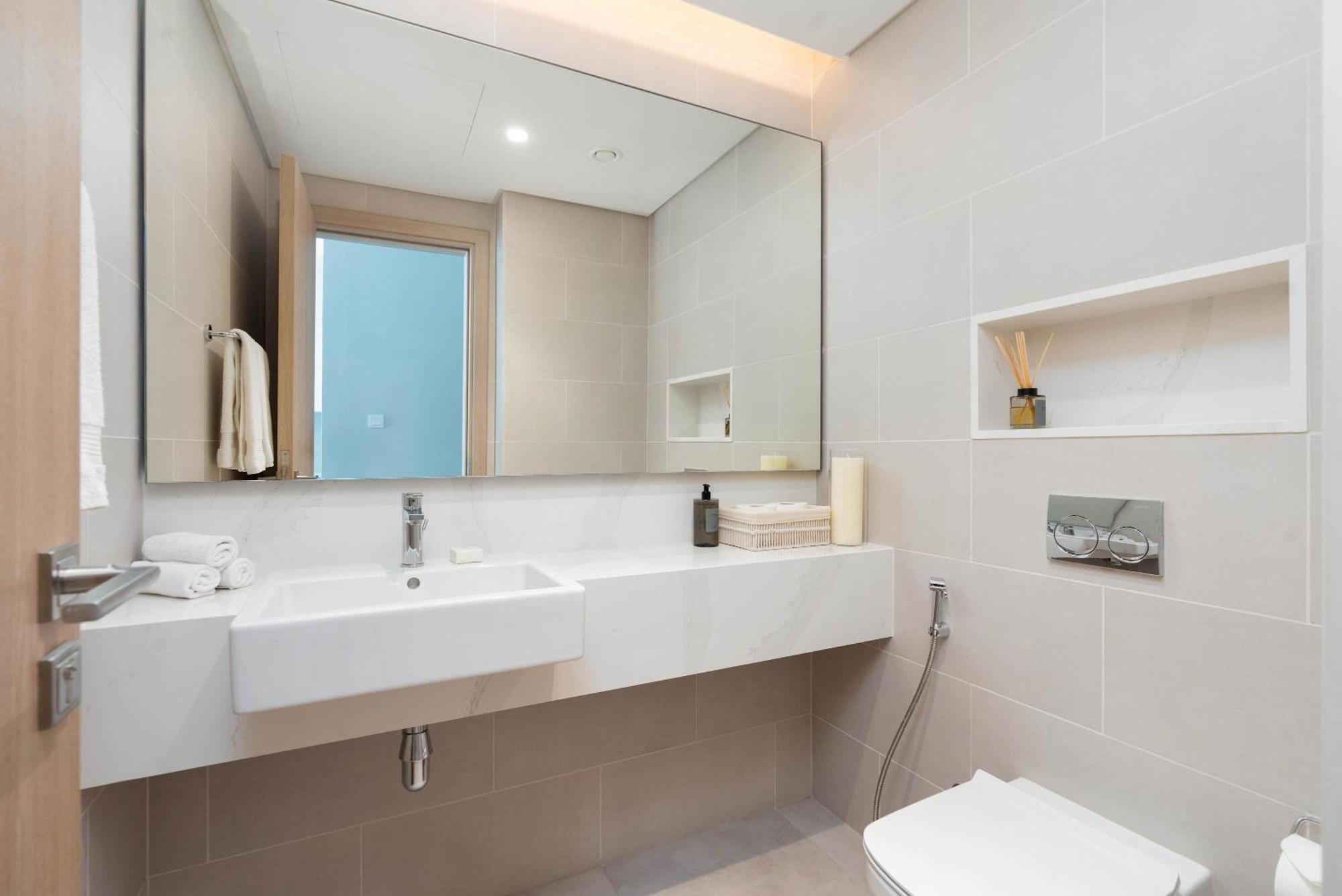 Appartement Luxury 2br And Study Water View In Al Wasl