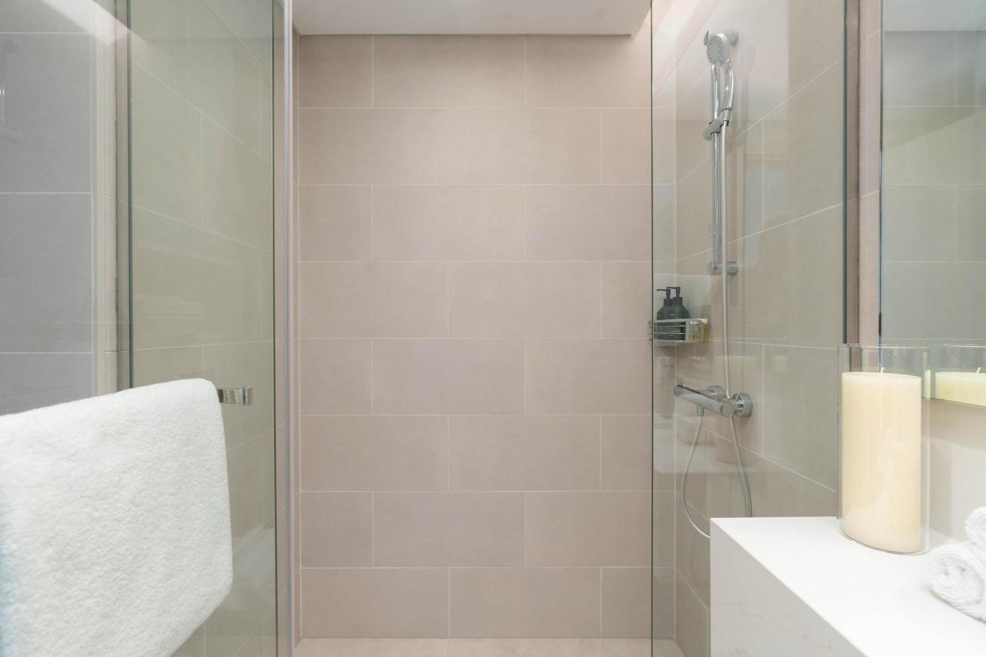 Luxury 2br And Study Water View In Al Wasl * Dubaï