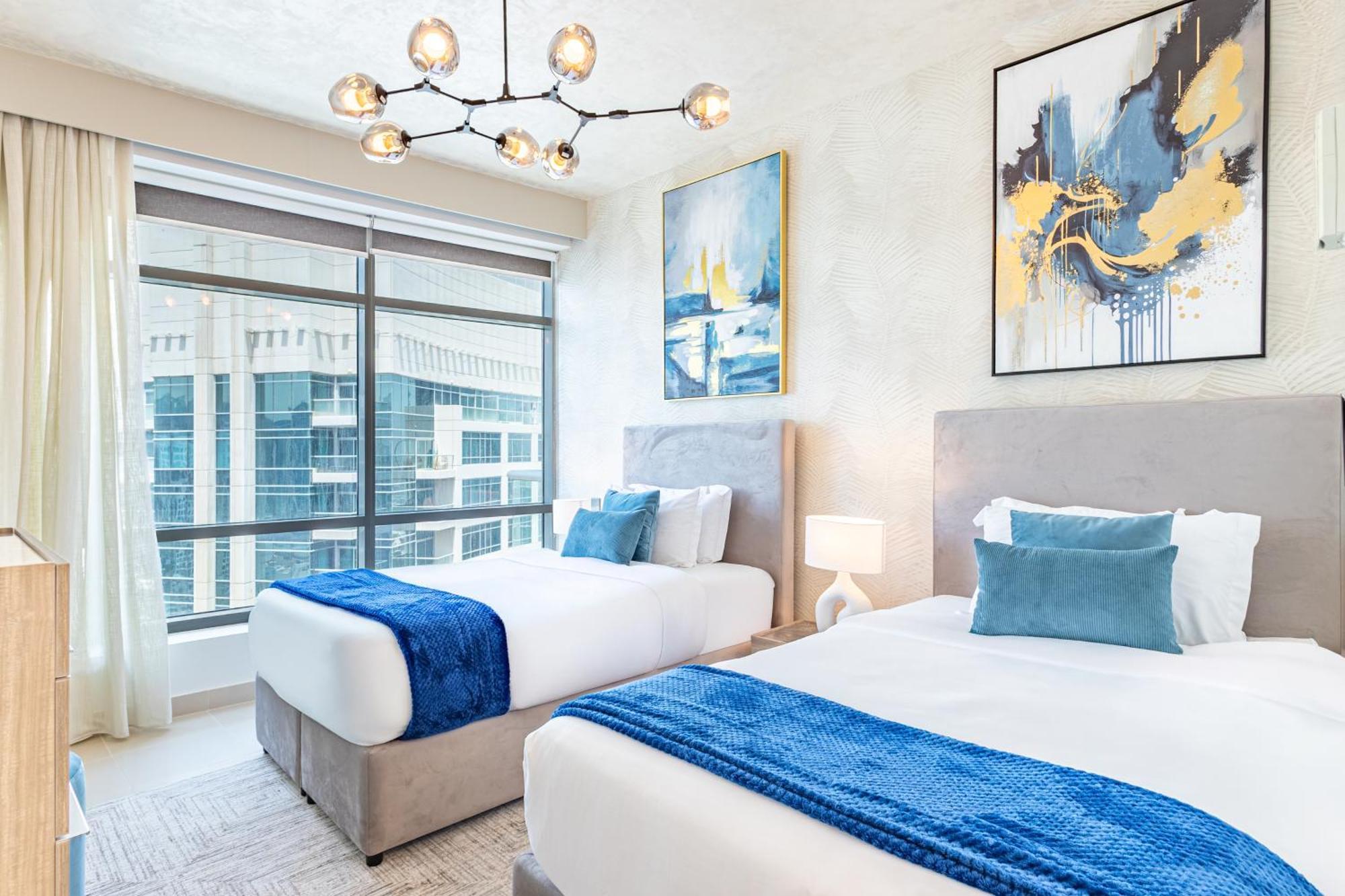 Luxury - Private Jacuzzi - Infinity Pool - Marina & Sea Views - High Floor - Upgraded - Designer - Squash Appartement Dubaï