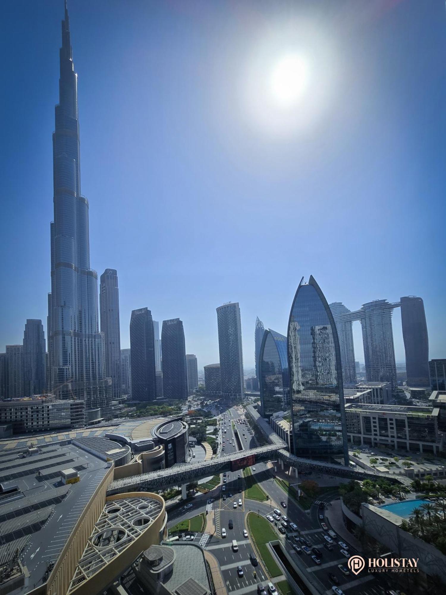 Holistay Luxury Homes - Burj Khalifa View - Direct Access Mall *