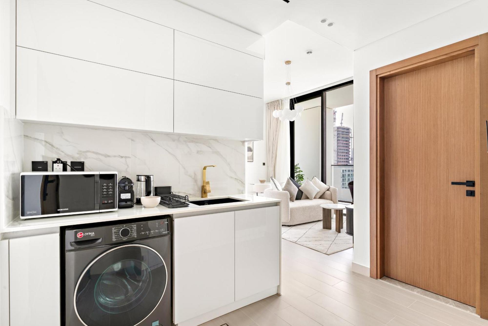 Vayk - Spacious Modern Studio In Jvc