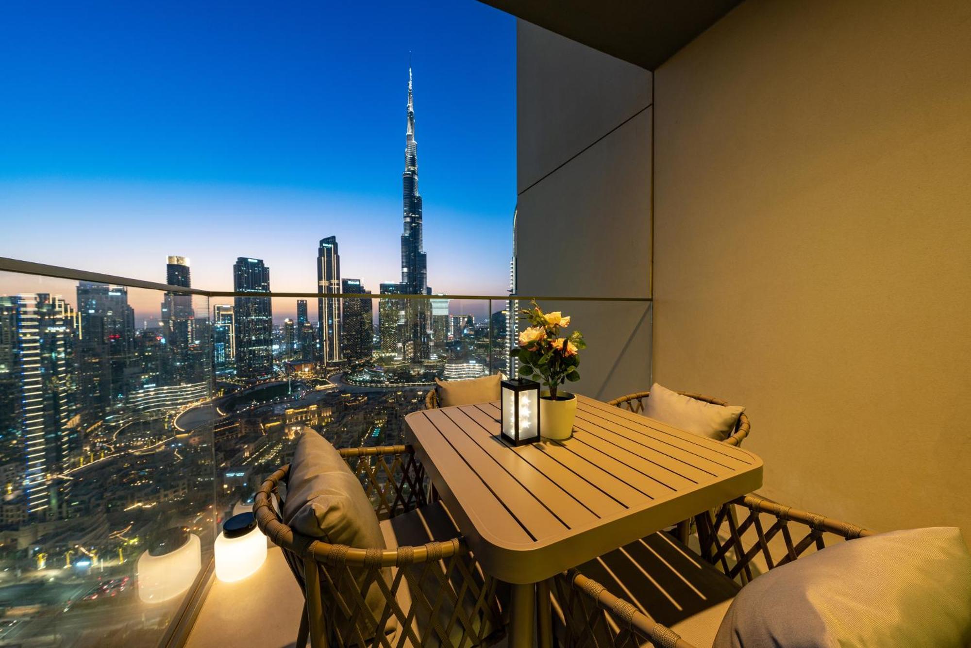 Burj Royale-3909 Apartment *