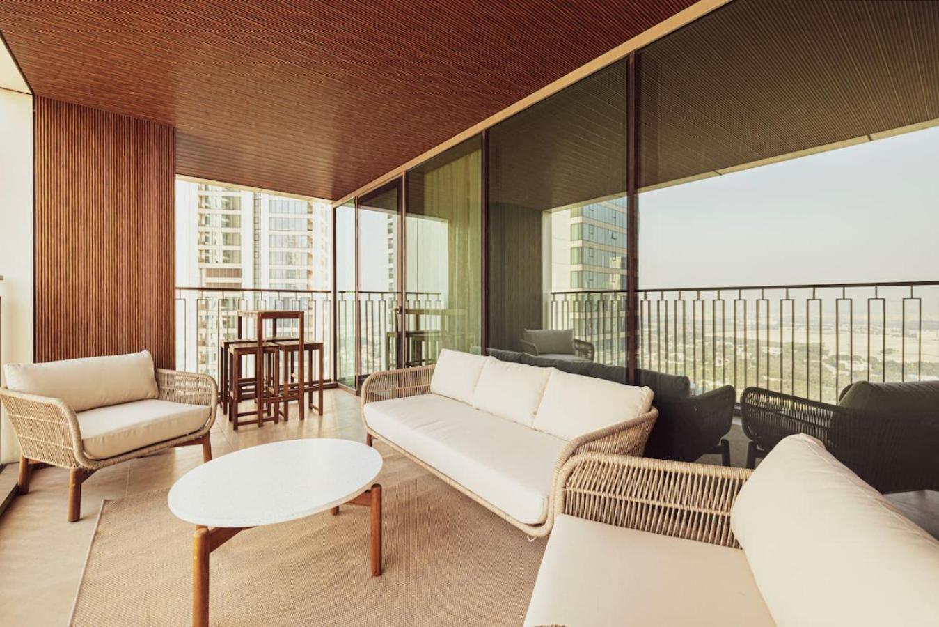 Appartement Seraya Residence 5 - 4Bdr - Burj Views - Private Jacuzzi Dubaï