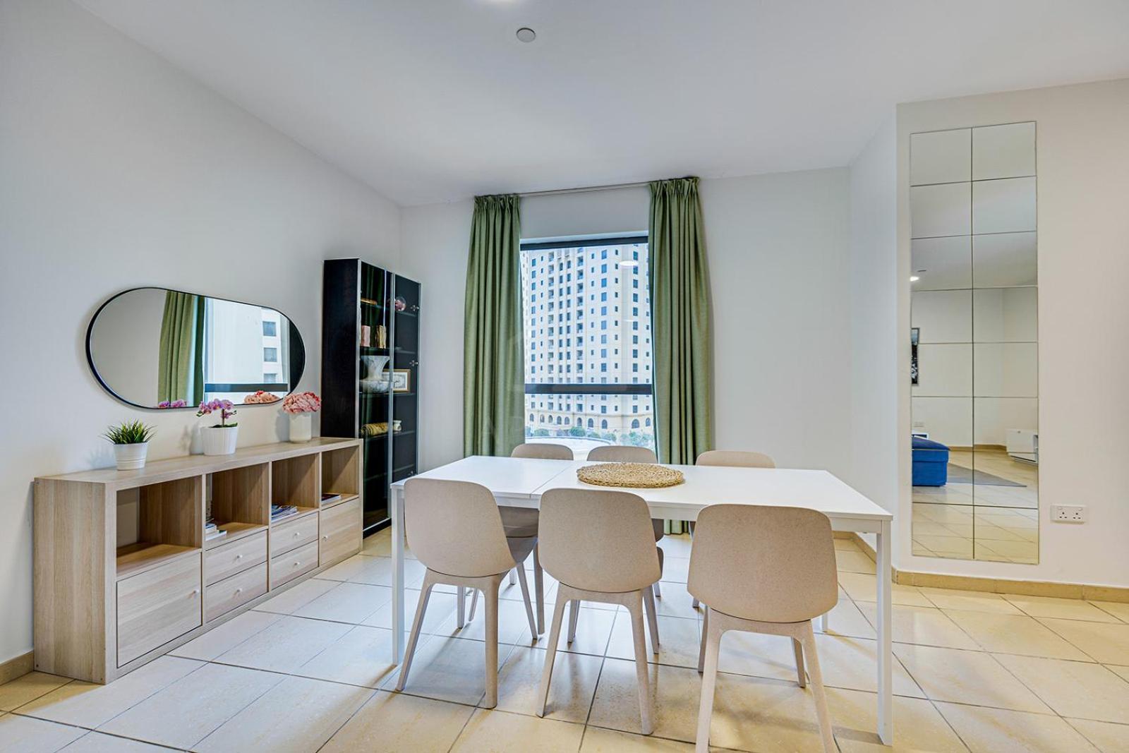 Appartement Big In Murjan, Jbr, Near The *