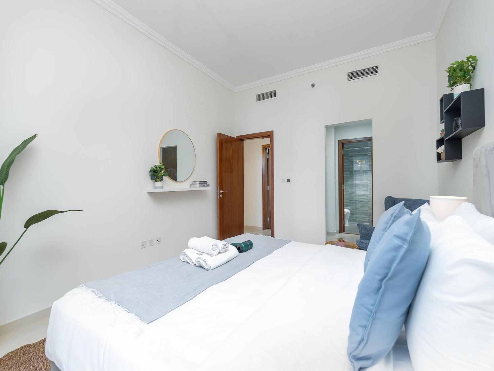 Apartamento Luxe Near Mall Burj Khalifa Pool Gym Parking *