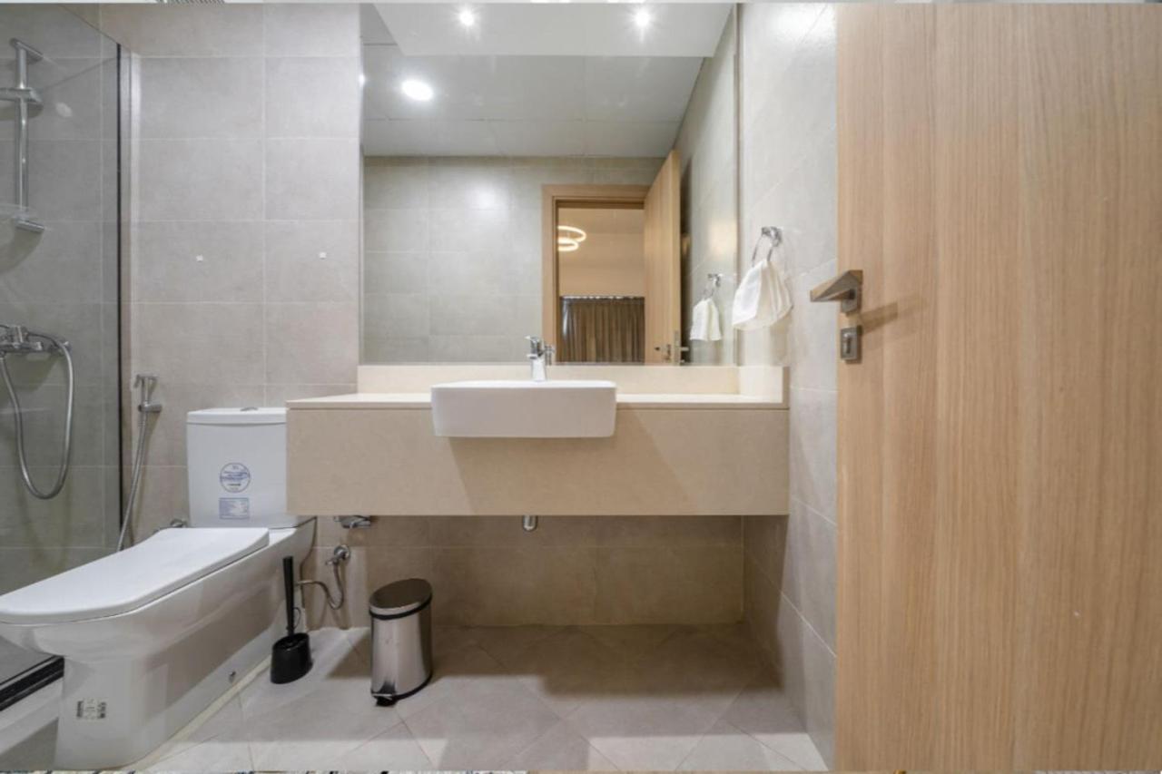 151 Jumeirah Gardens Apartemen Dubai