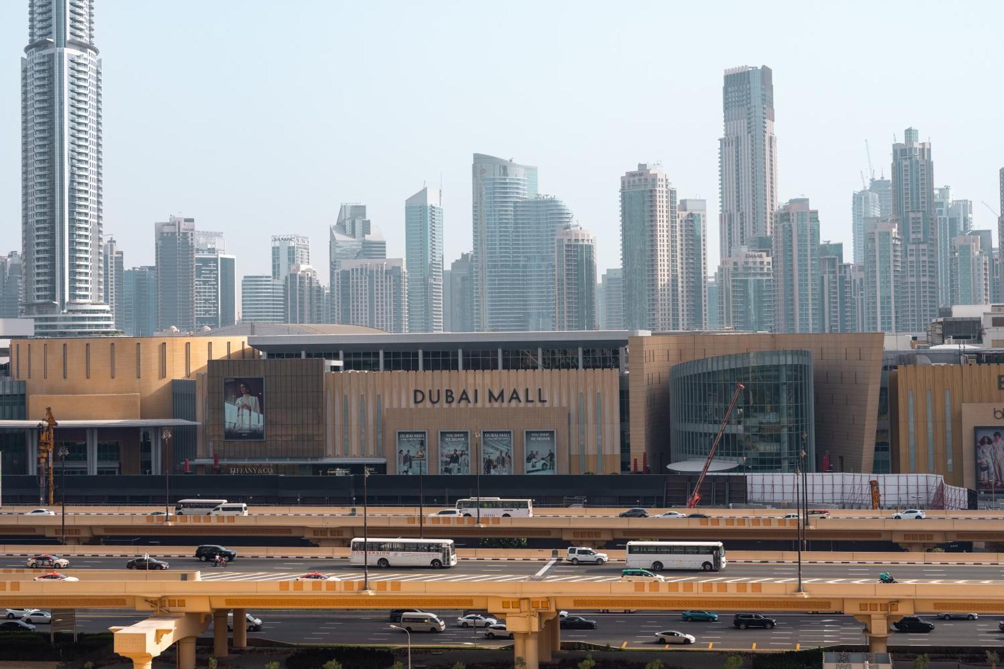 Prime Retreats @ Downtown Views By Emaar *