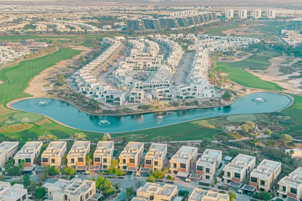Damac Hills Carson On Golf Course *