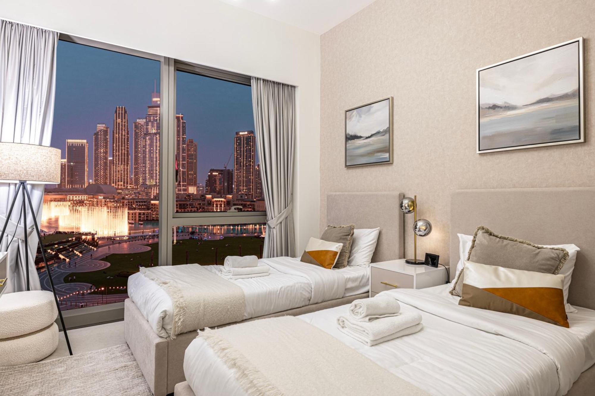 Luxury Burj And Fountain View 5 Min To Mall Apartamento *