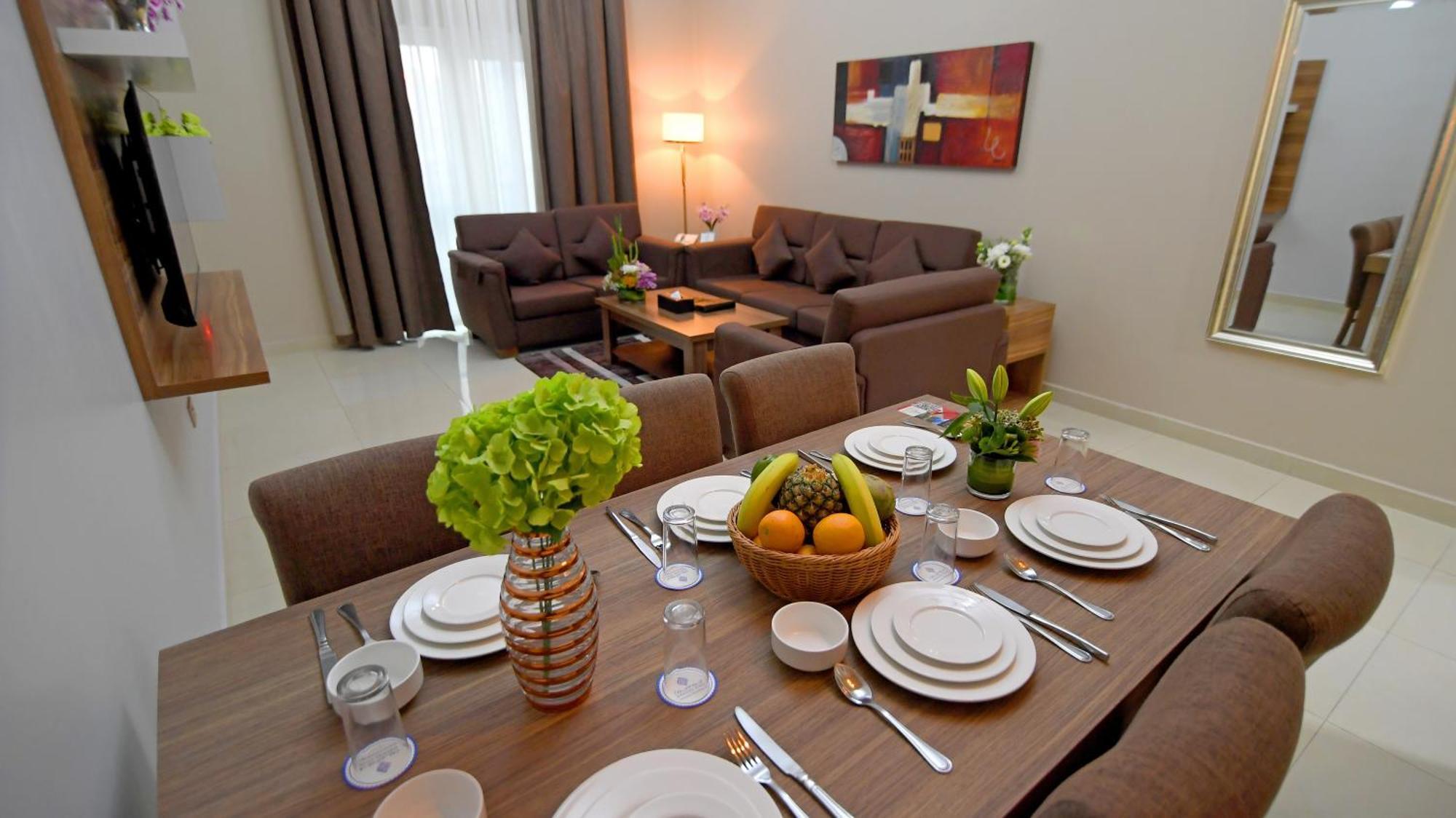 Emirates Stars Aparthotel 4*