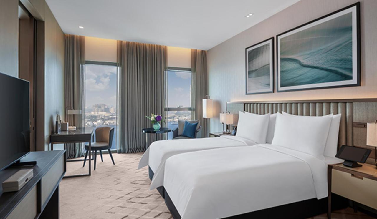 Address Creek Harbour Hotel