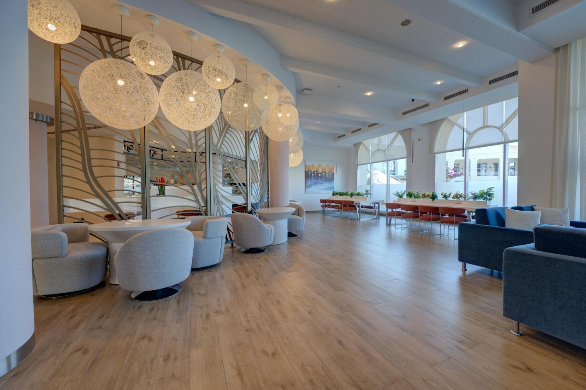 Hotel Millennium Lakeview Formerly Copthorne Lakeview 4*
