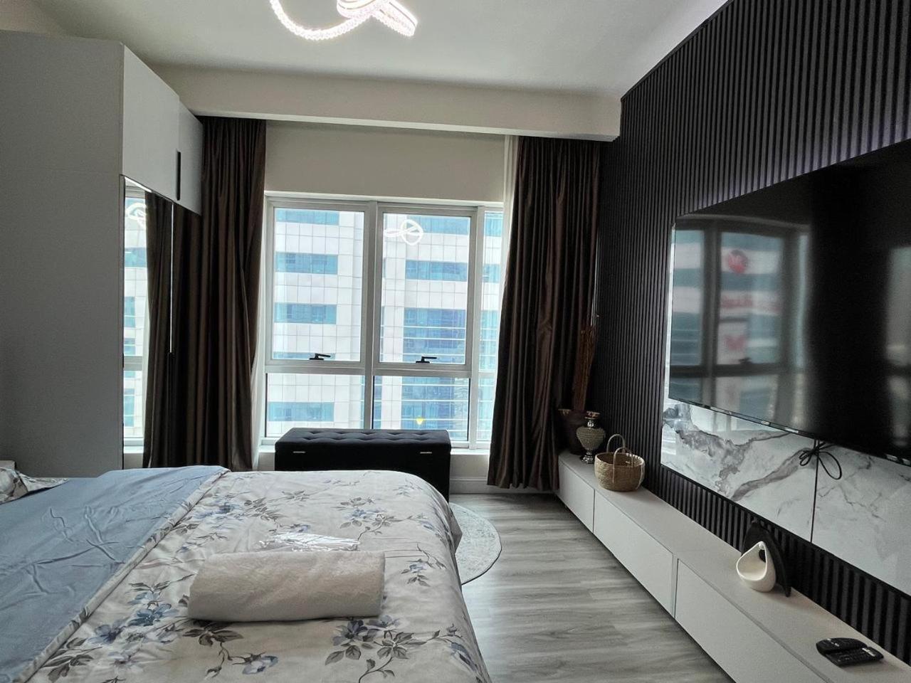 Marina Grand Metro Apartment