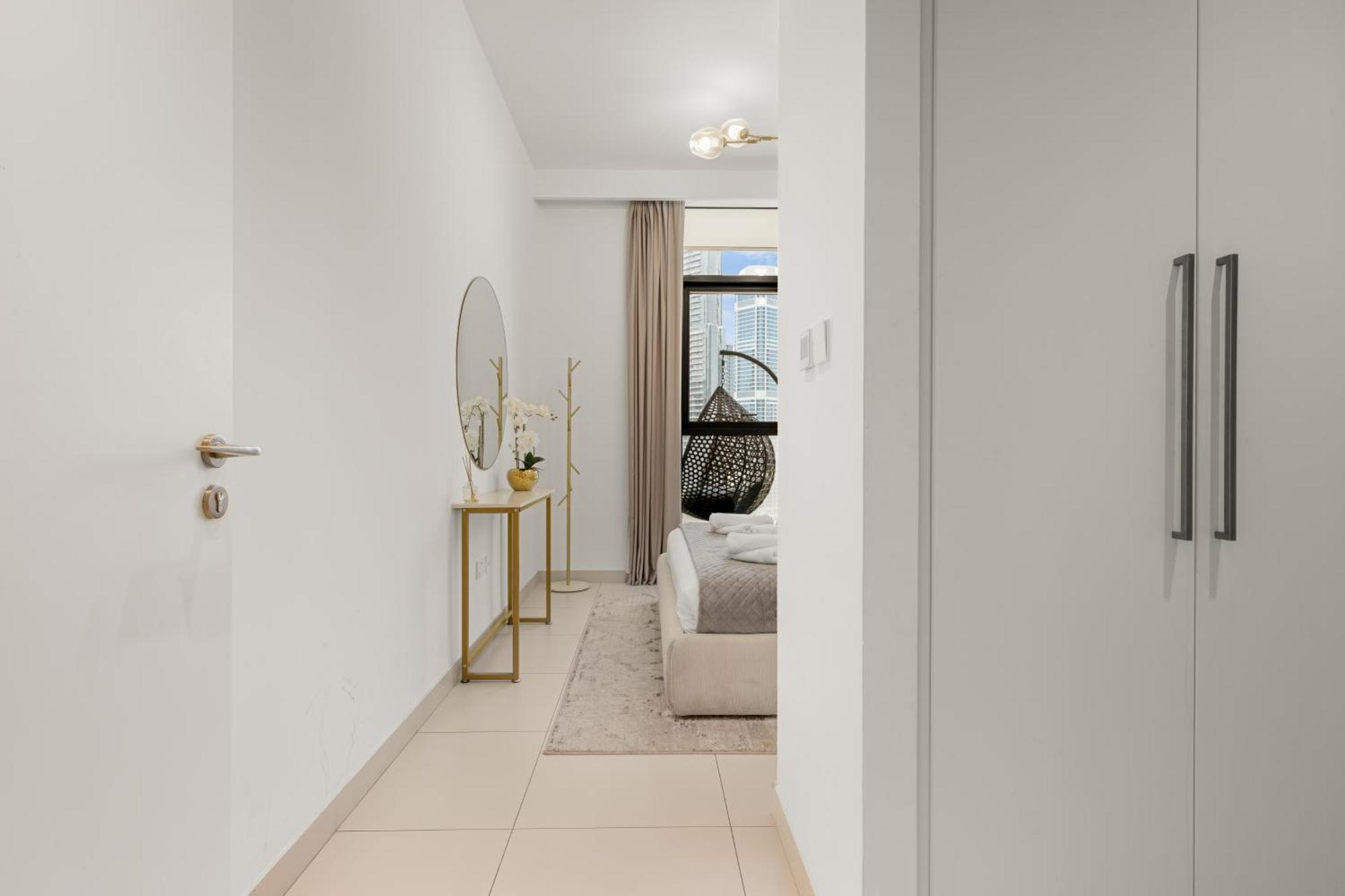 Luxury Two Bedroom With & Pool View By Delujo * Dubái
