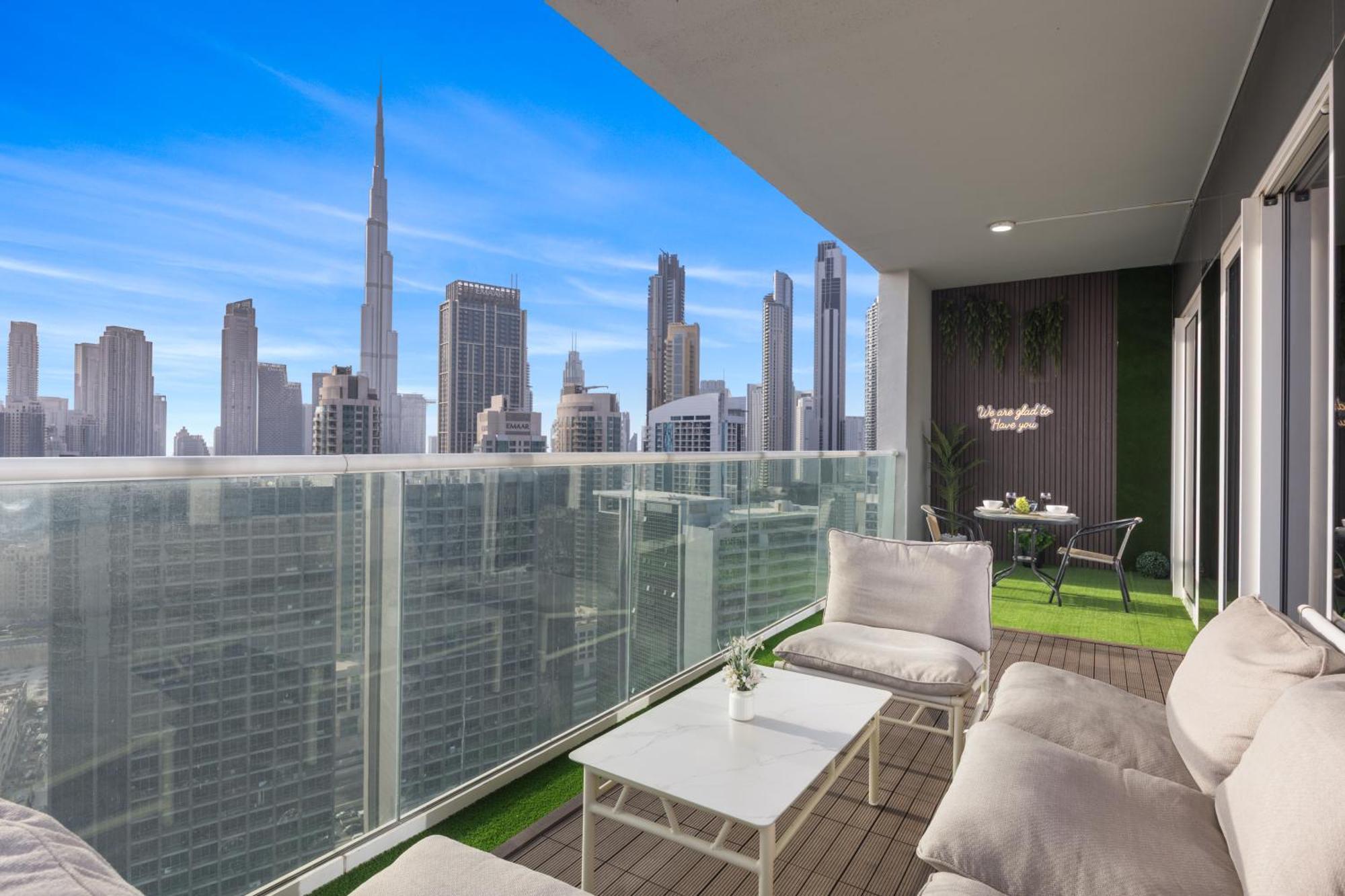 Apartamento Burj Khalifa And Canal Views - Luxury Apartments For Rent In Dubai Business Bay Dubai