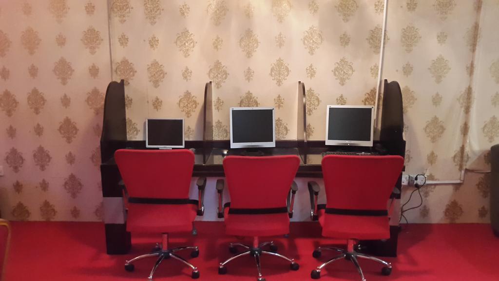 Al Raien Aparthotel