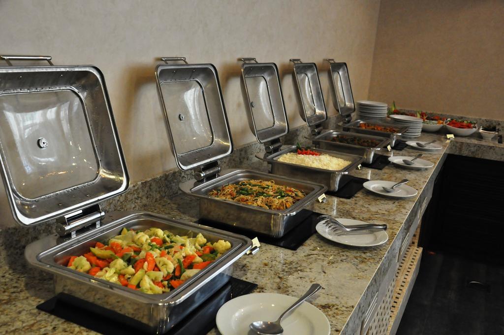 Lavender Deira Hotel 3*