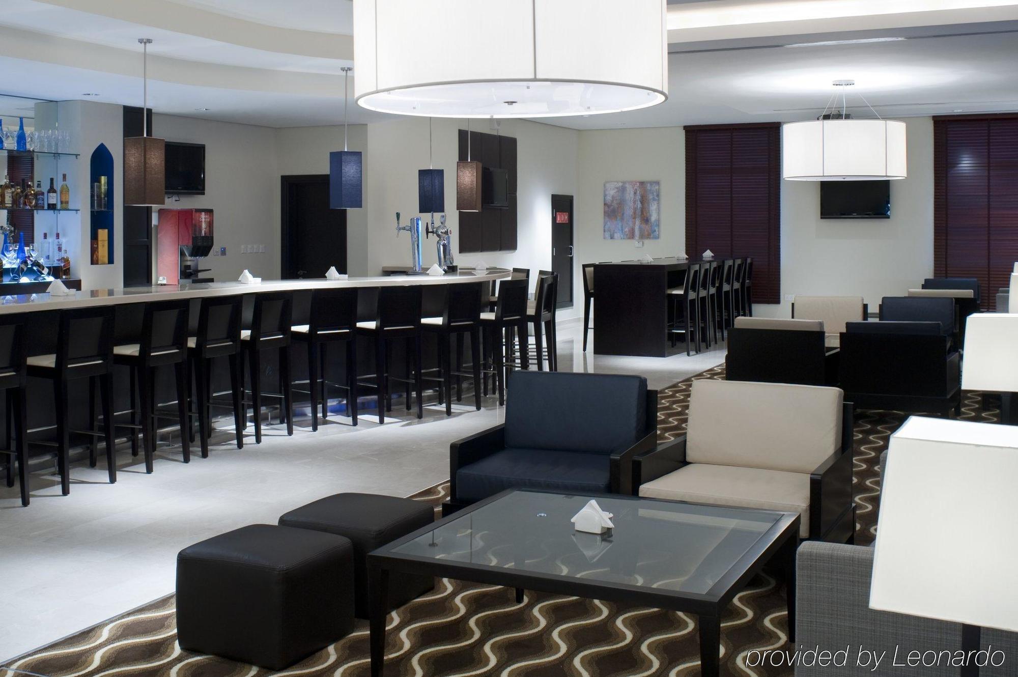 Express Airport By Ihg Hotell