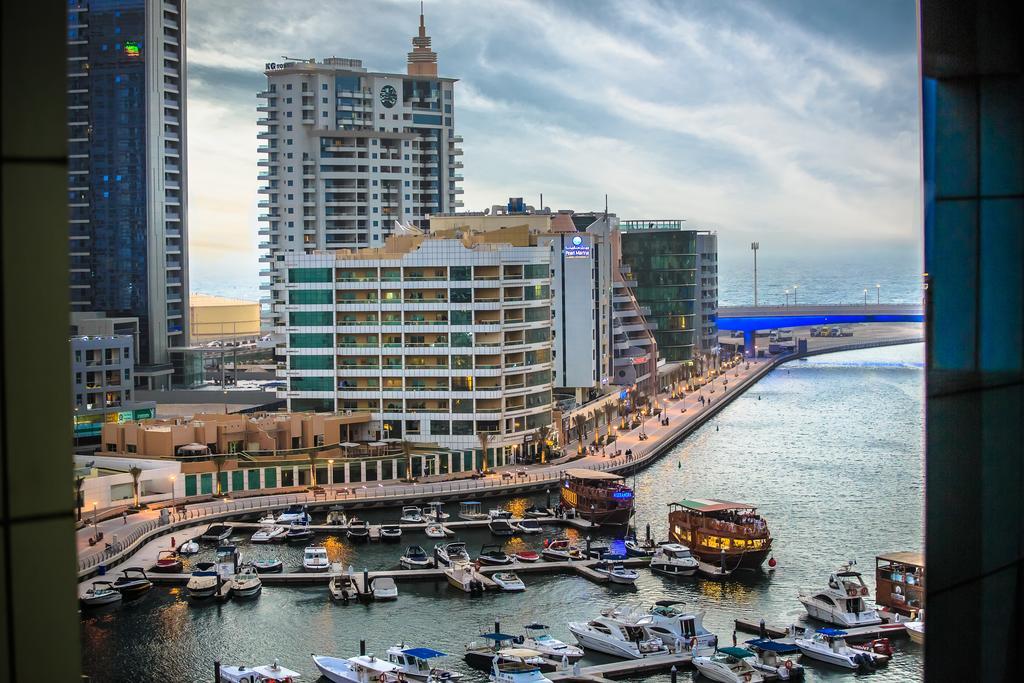 Espace Homes Marina * Dubaï
