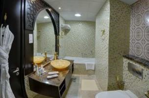Boutique 7 And Dubai