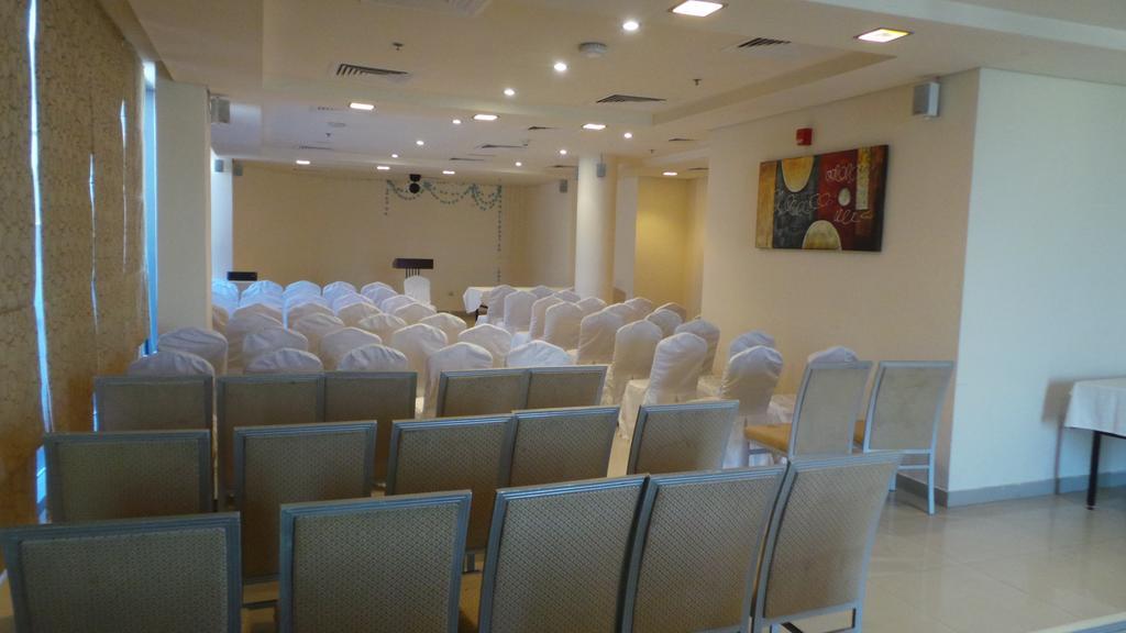 Aparthotel Xclusive Maples Dubai