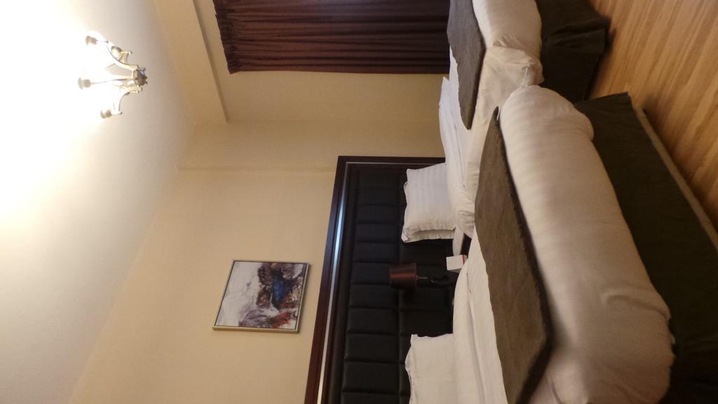Aparthotel Xclusive Maples 3*