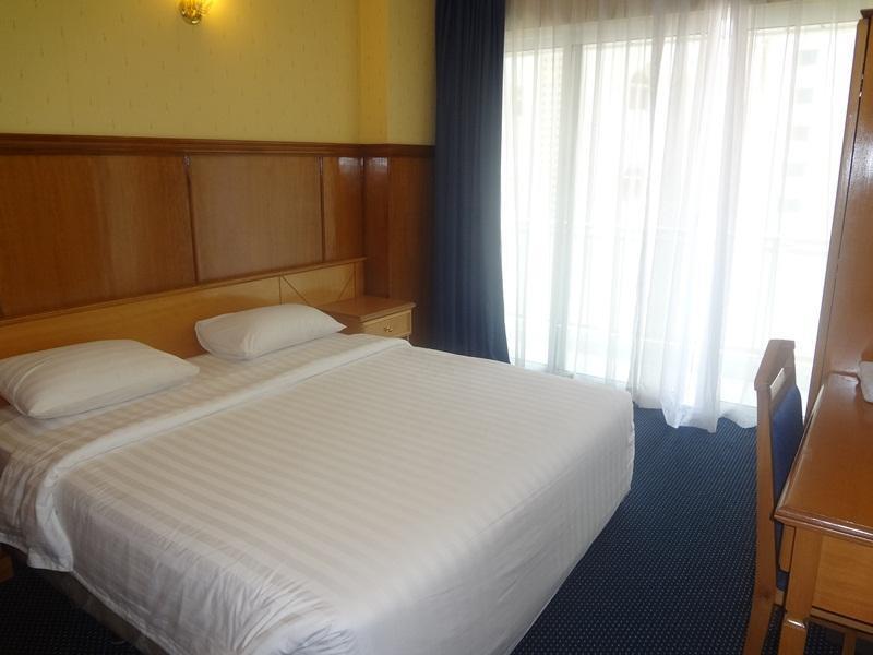 Royal Plaza 3* Dubái